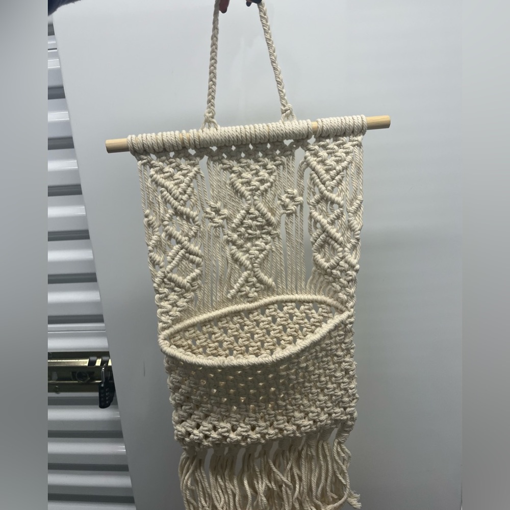 Cream Macrame pocket organizer